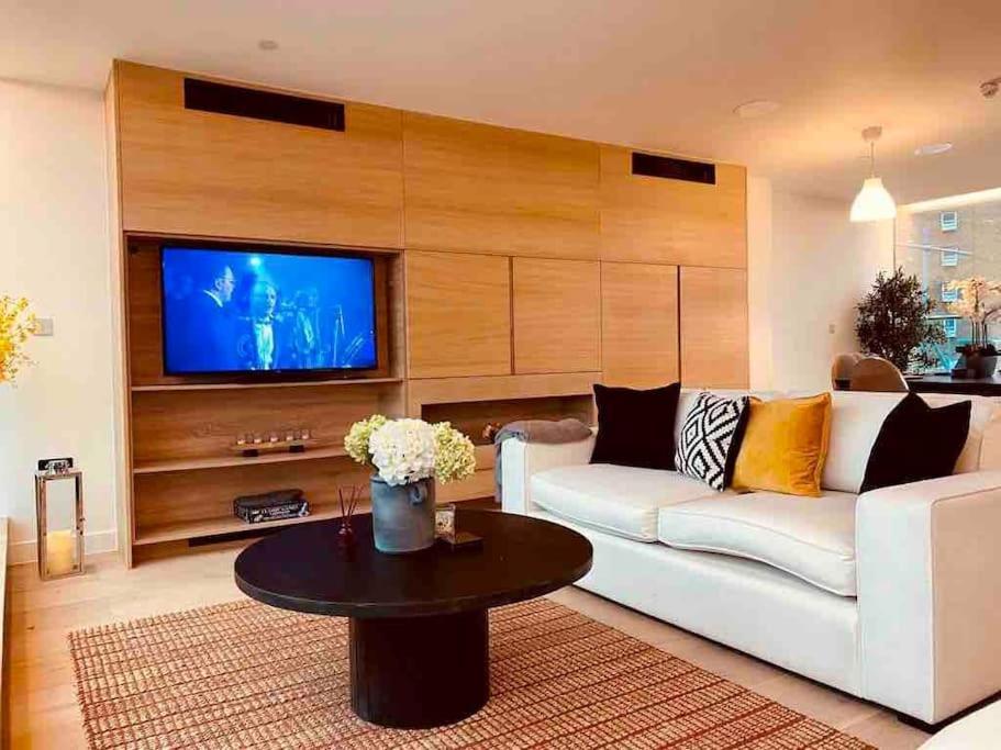 Large 3 Bed 3 Bathrooms Penthouse With Terrace And City Views In 伦敦 外观 照片
