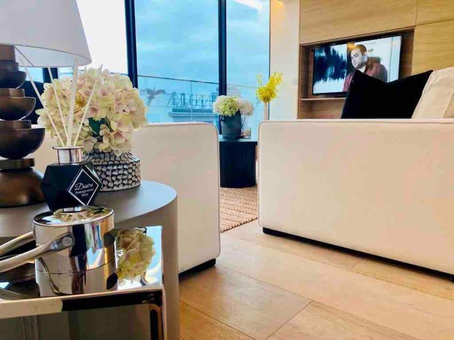 Large 3 Bed 3 Bathrooms Penthouse With Terrace And City Views In 伦敦 外观 照片